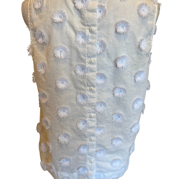 Waverly Grey Women’s Top Size Medium Kat White Sleeveless Cotton Flower Accent - Picture 7 of 14